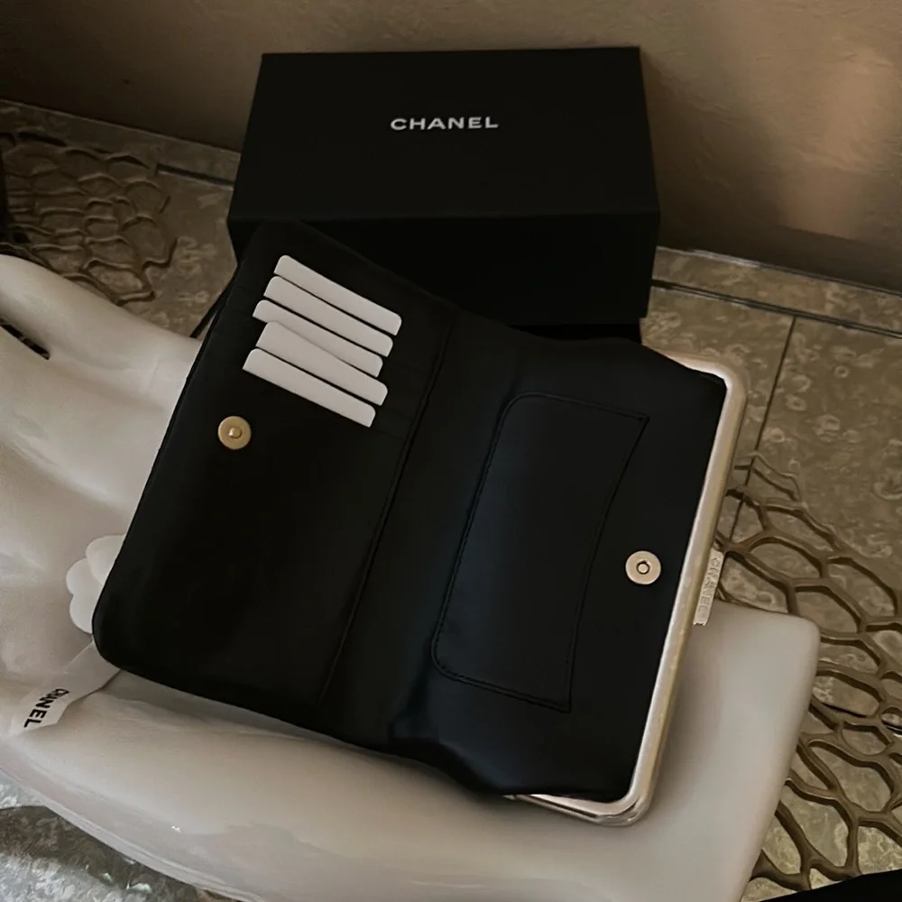 New Chanel Clutch with Gold Chain Full Set